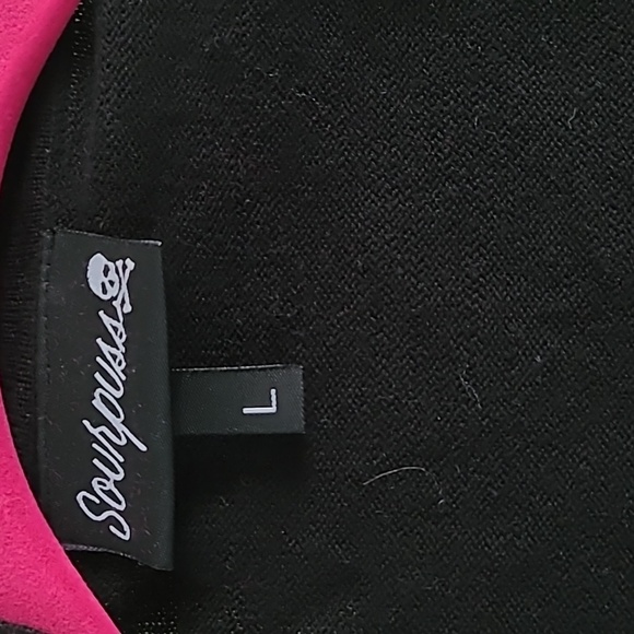 Large sourpuss cardigan - Picture 3 of 4